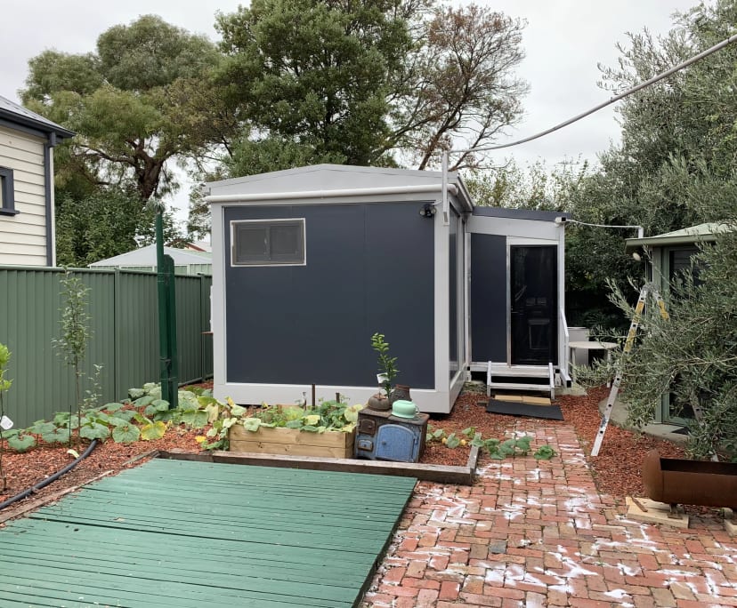 Granny Flat for Rent in Geelong West, Geelong 240...