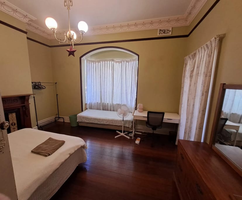 Furnished room in a share house
