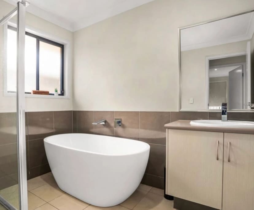 Unfurnished room with own bathroom
