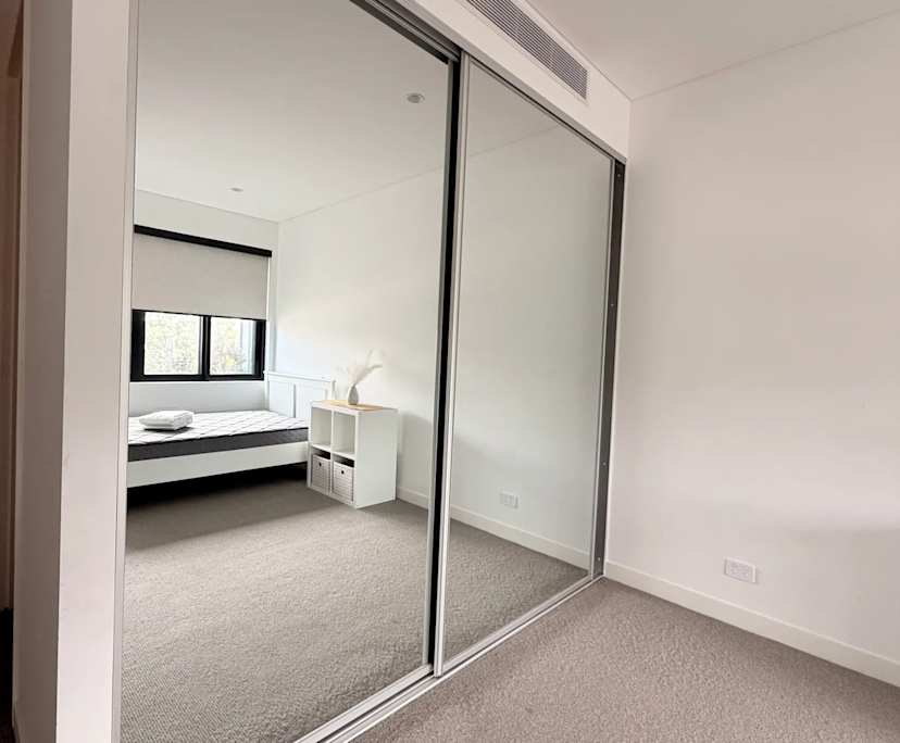 $698, Flatshare, 2 bathrooms, Camperdown NSW 2050