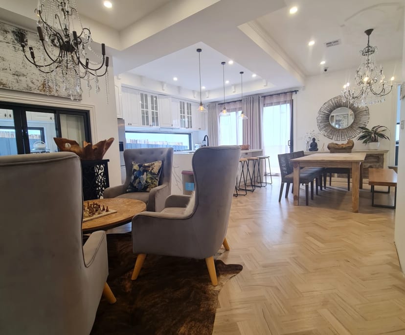 $300, Share-house, 6 bathrooms, Glen Waverley VIC 3150