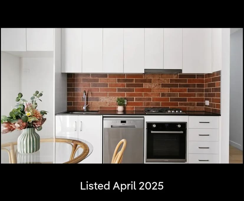 Whole property with 2 rooms for rent