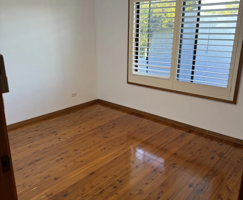 Unfurnished room in a share house