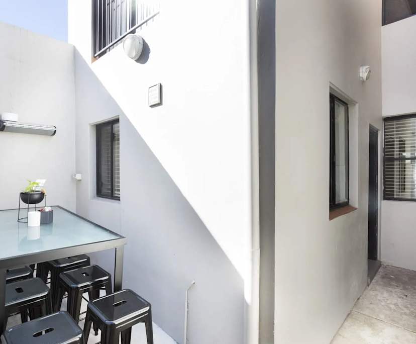 $350, Share-house, 5 bathrooms, Chippendale NSW 2008