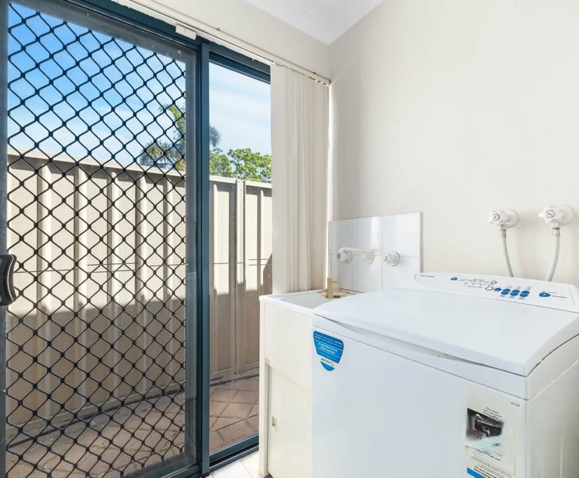 $280, Share-house, 4 bathrooms, Bentley WA 6102