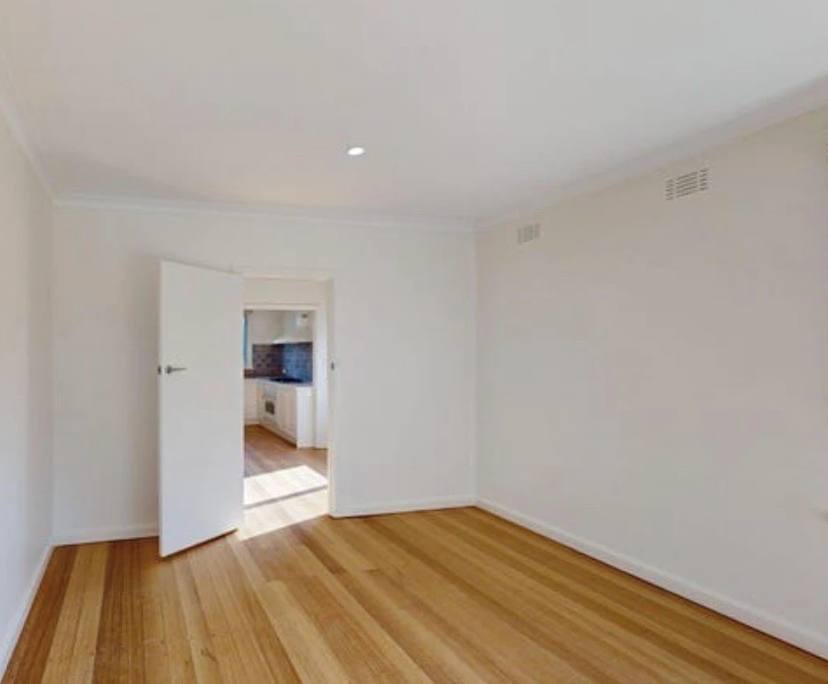 Unfurnished room in a share house
