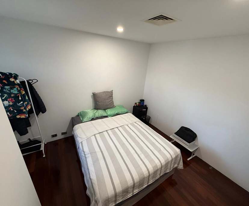 Furnished room with own bathroom