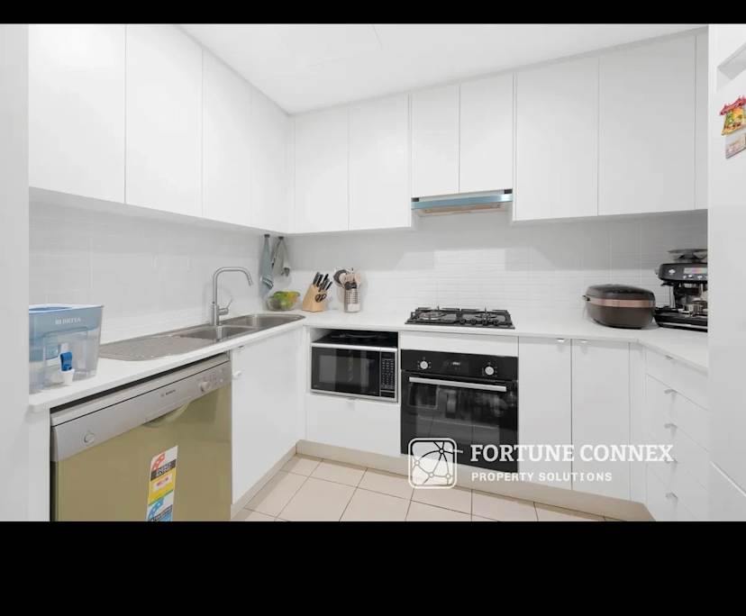 Room with ensuite in a share house