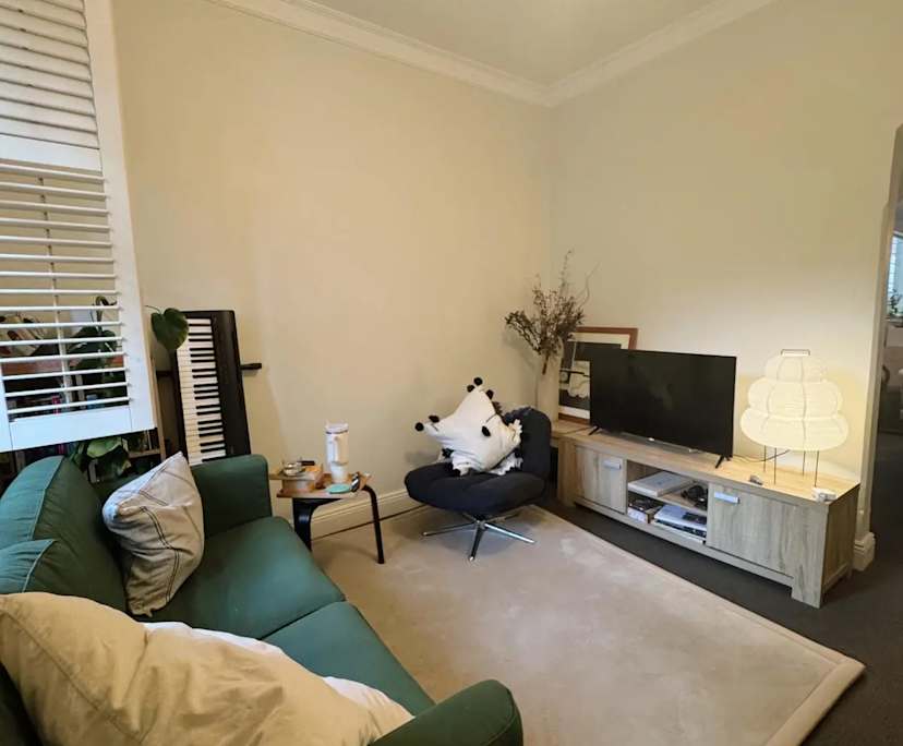 Unfurnished room in a share house