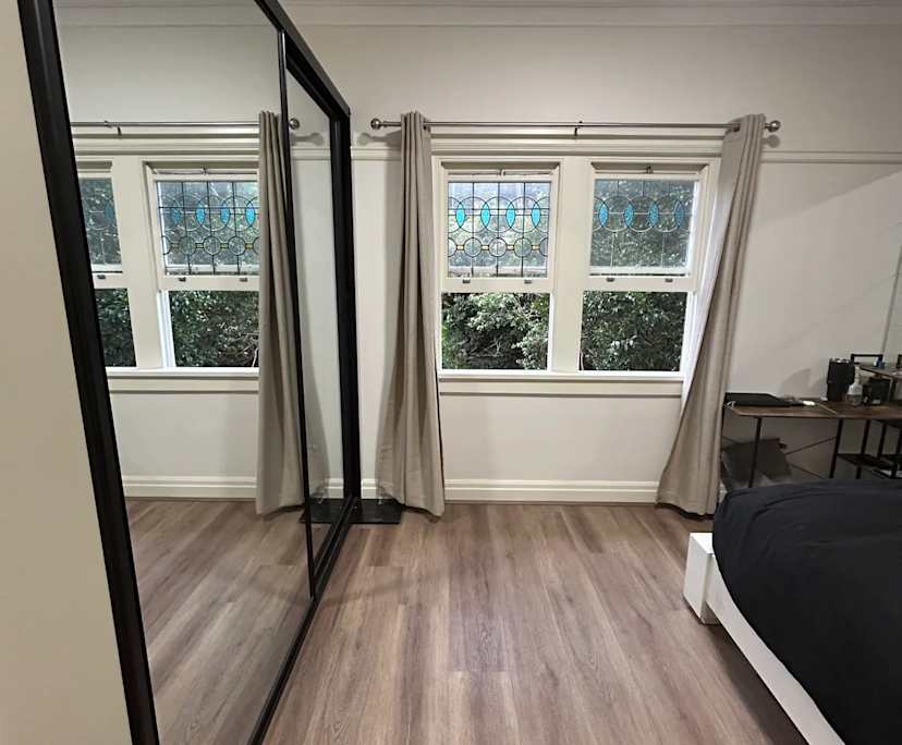 Furnished room in a share house