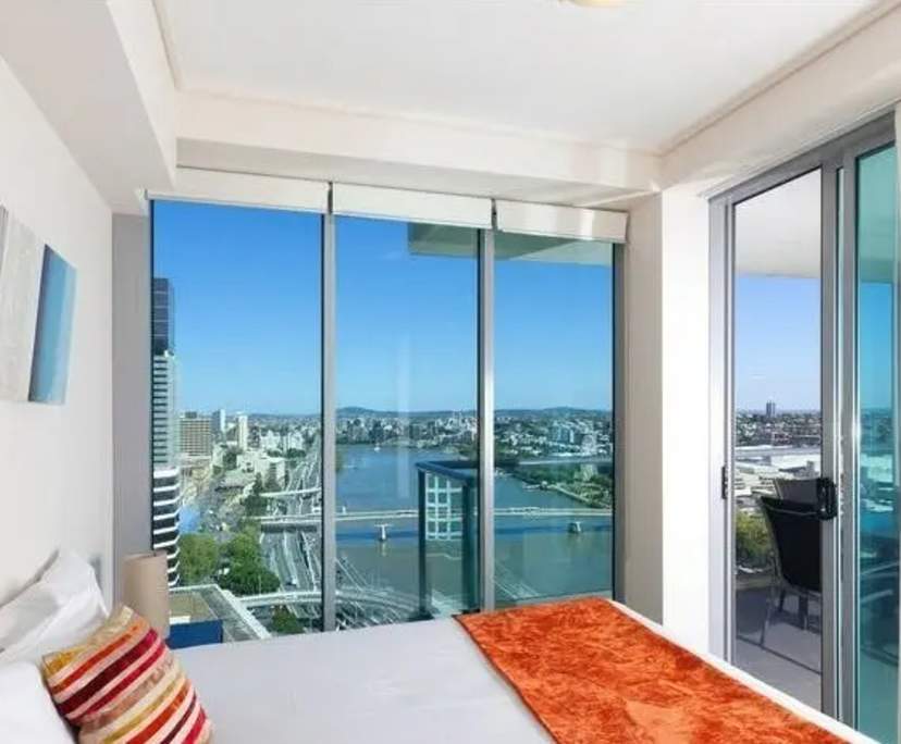 Whole property with 2 rooms for rent
