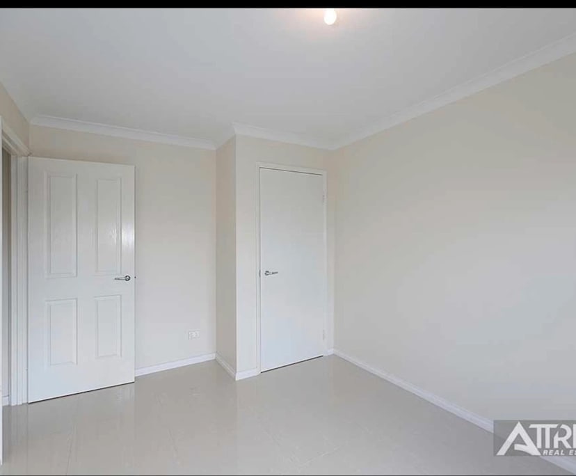 $275, Share-house, 6 bathrooms, Seville Grove WA 6112