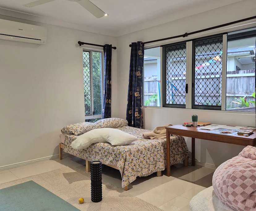 $190, Share-house, 4 bathrooms, Redlynch QLD 4870