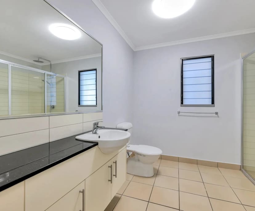 $500, Flatshare, 3 bathrooms, Darwin City NT 0800