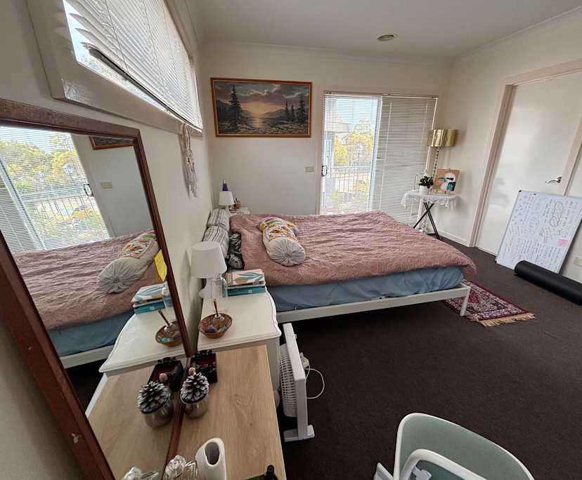 Furnished room in a share house