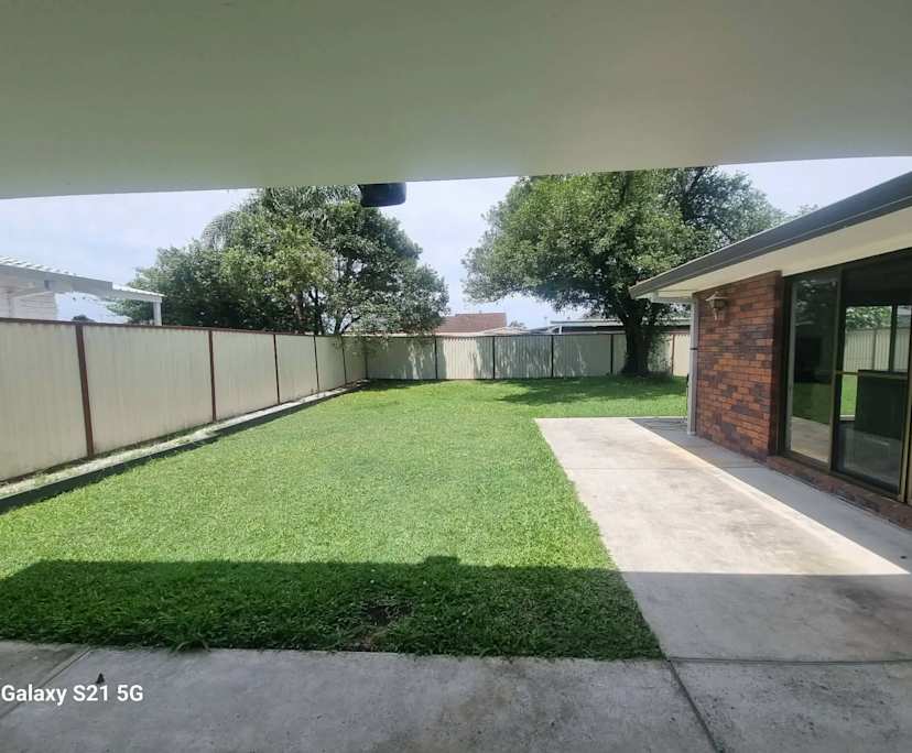 Room in a share house