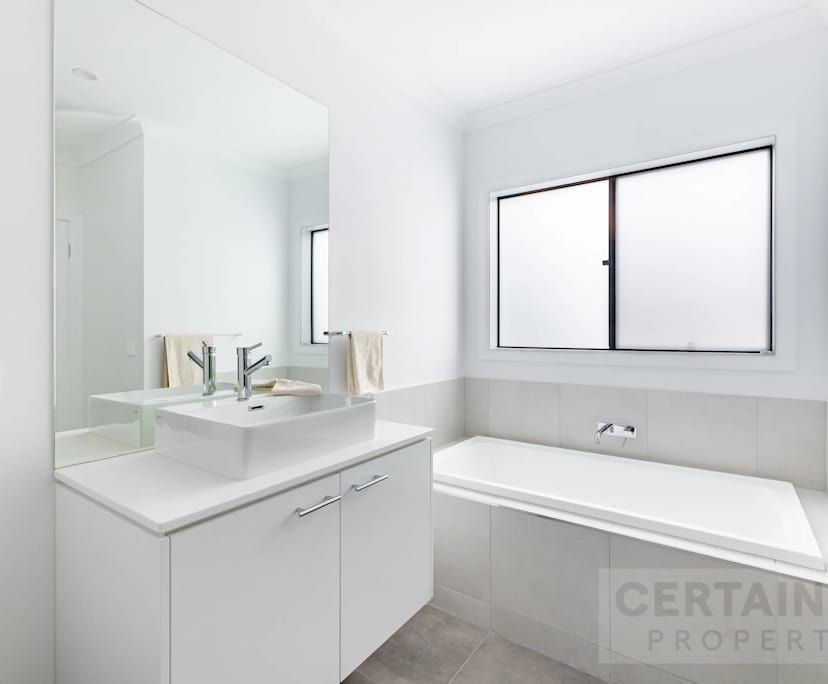 $270-280, Share-house, 2 rooms, Clyde North VIC 3978, Clyde North VIC 3978