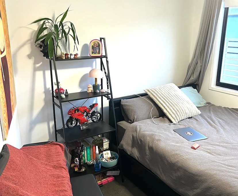 Unfurnished room in a share house