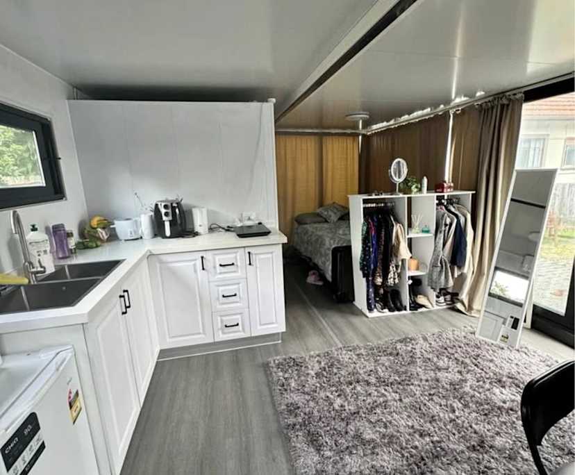 Furnished room granny flat for rent