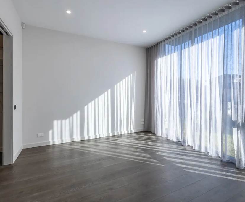 Unfurnished room with ensuite in a share house