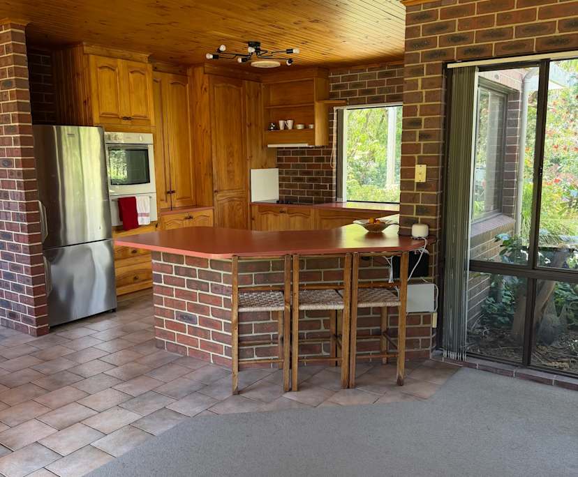 Room in a share house