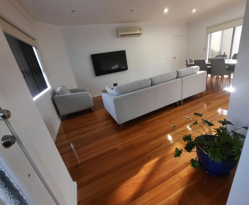$250, Homestay, 2 bathrooms, Glenroy VIC 3046