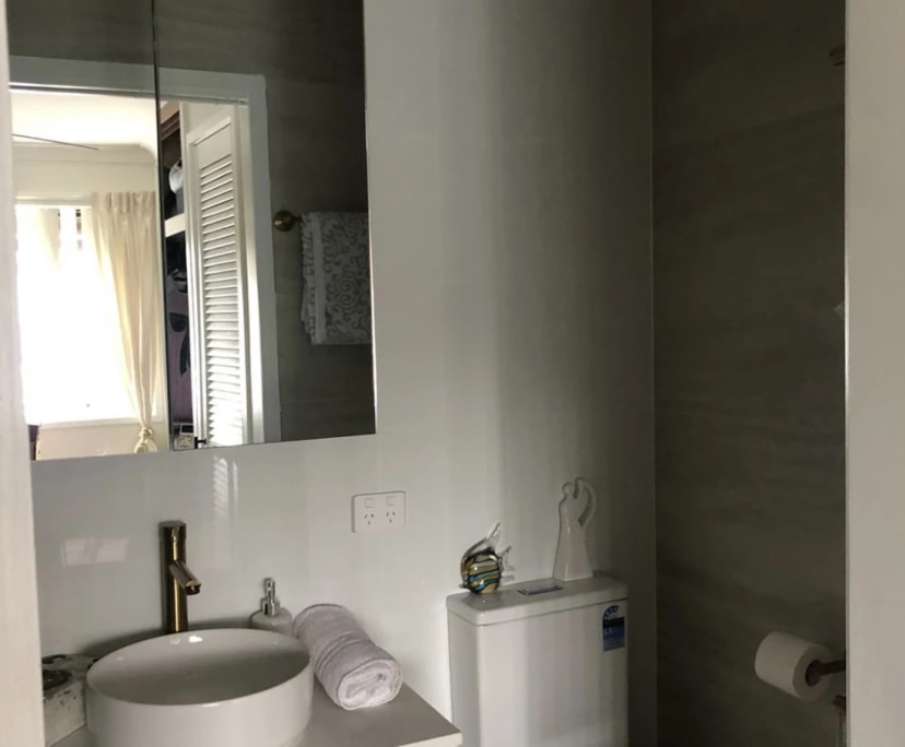 $400, Share-house, 3 bathrooms, Burleigh Waters QLD 4220