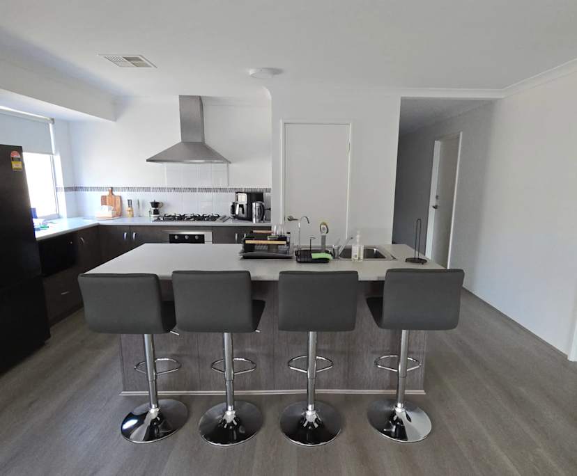 $300, Share-house, 3 bathrooms, Alkimos WA 6038