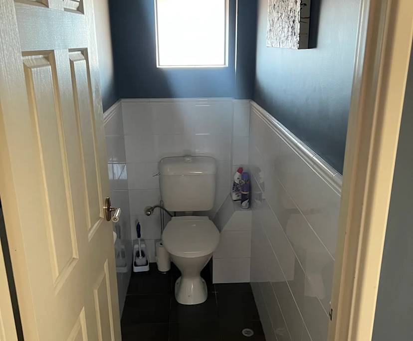 $370, Flatshare, 2 bathrooms, Hillarys WA 6025