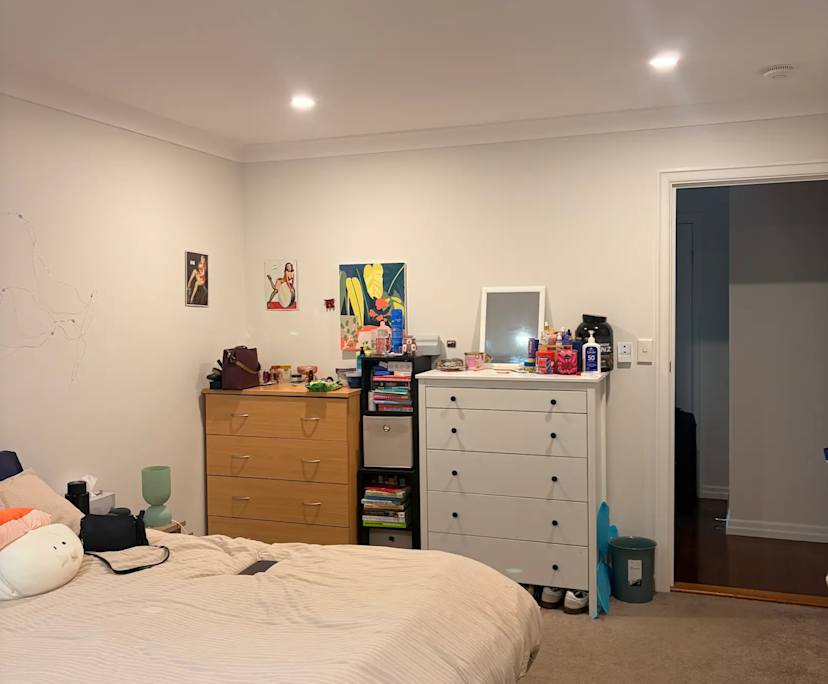 Unfurnished room in a share house