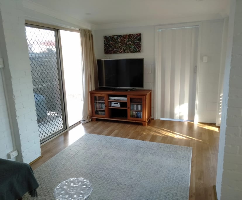 Granny Flat for Rent in Greenbank, Brisbane 280,