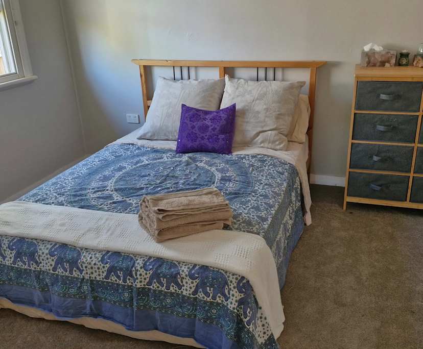 Room in a share house