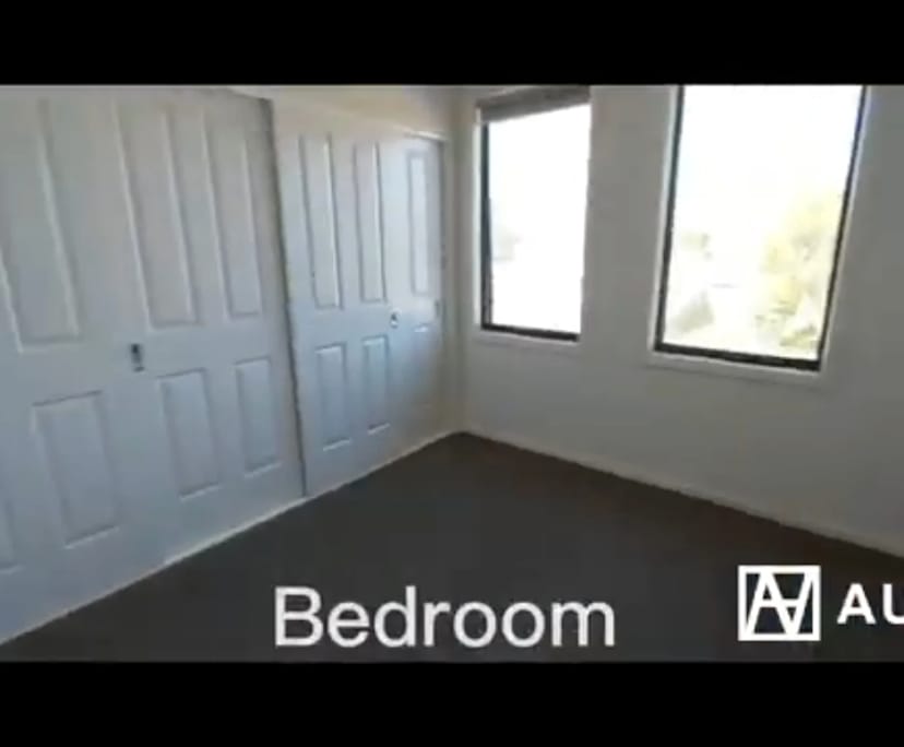Unfurnished room in a share house