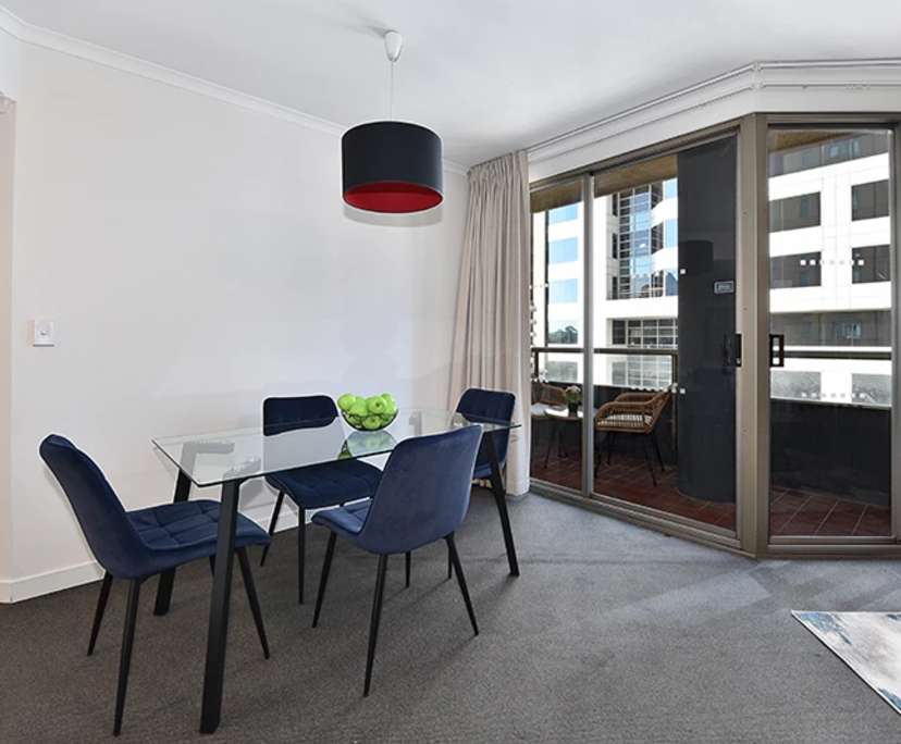 $1,060, Whole-property, 2 bathrooms, Melbourne VIC 3000