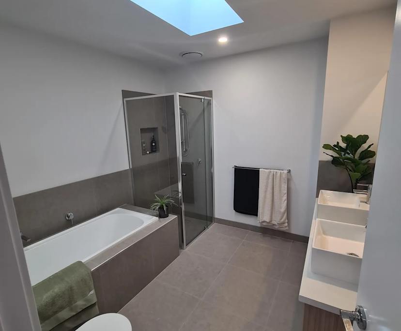 Unfurnished room in a share house