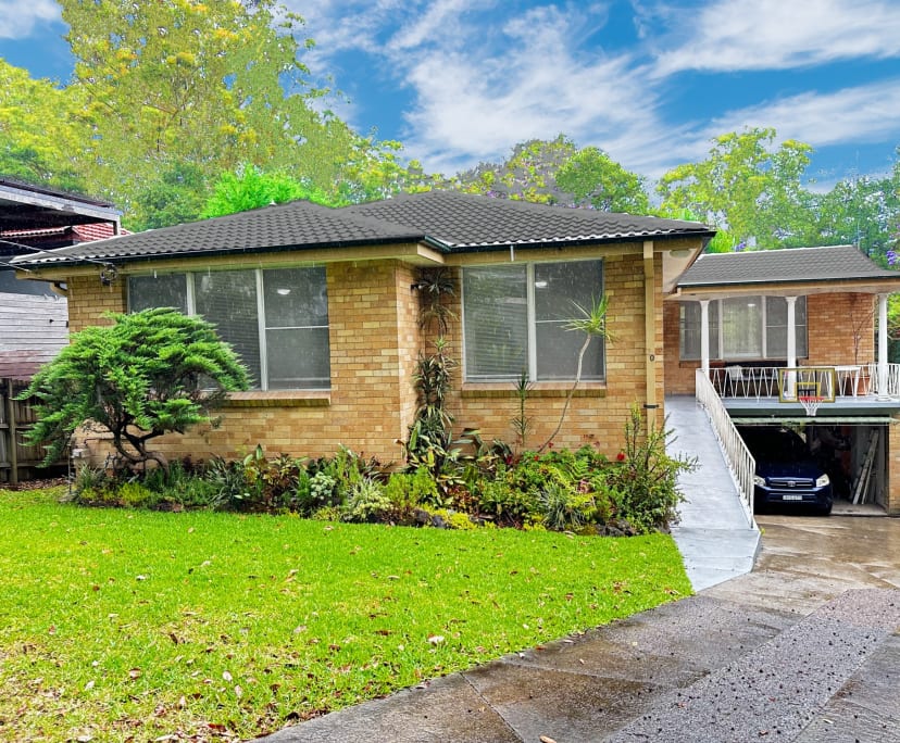 Whole property with 4 rooms for rent