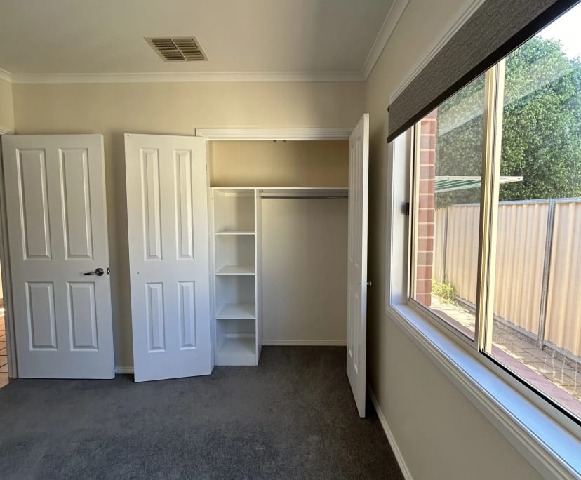 Unfurnished room in a share house