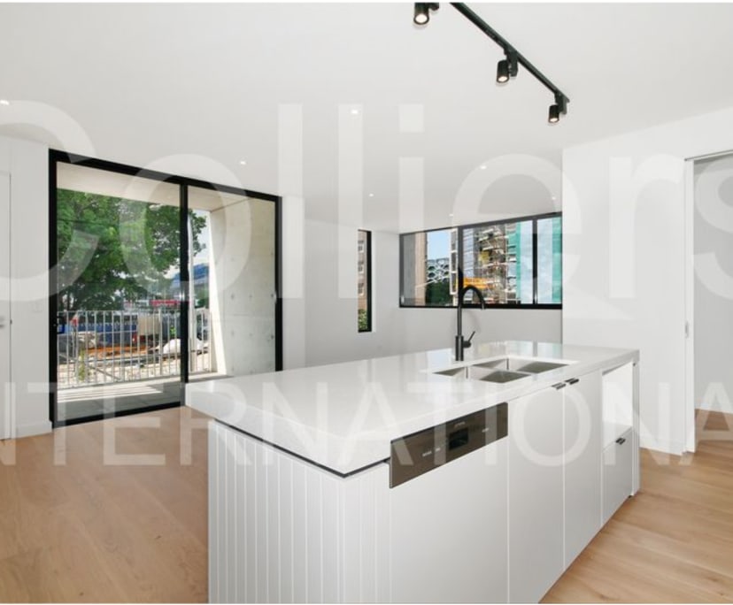 Unfurnished room with own bathroom