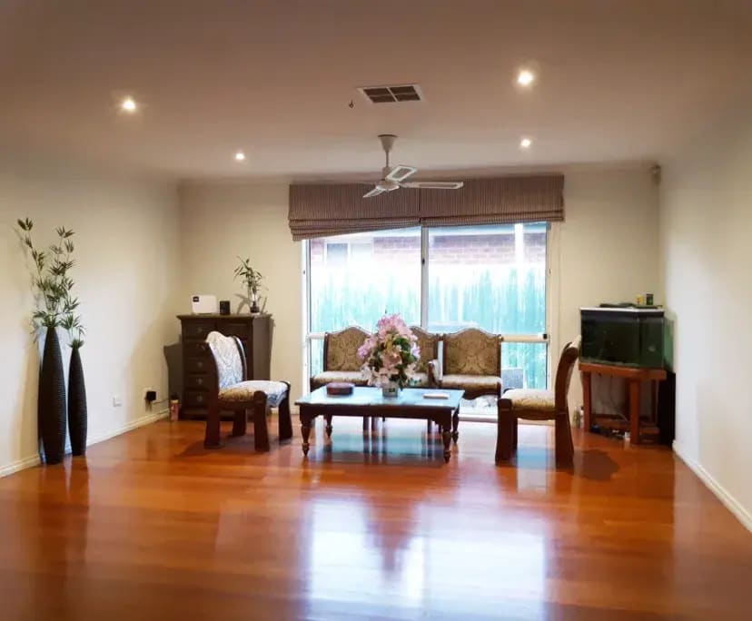Furnished room in a share house