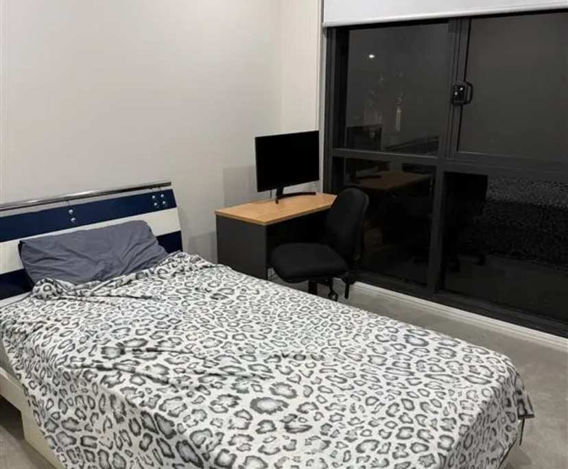 Furnished room with own bathroom