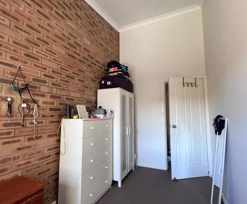Room for Rent in Queens Park, Sydney 260, Furnish...