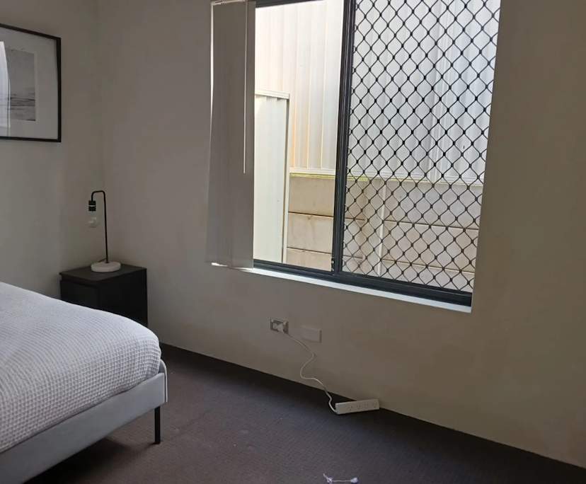 $300, Share-house, 6 bathrooms, Saint James WA 6102