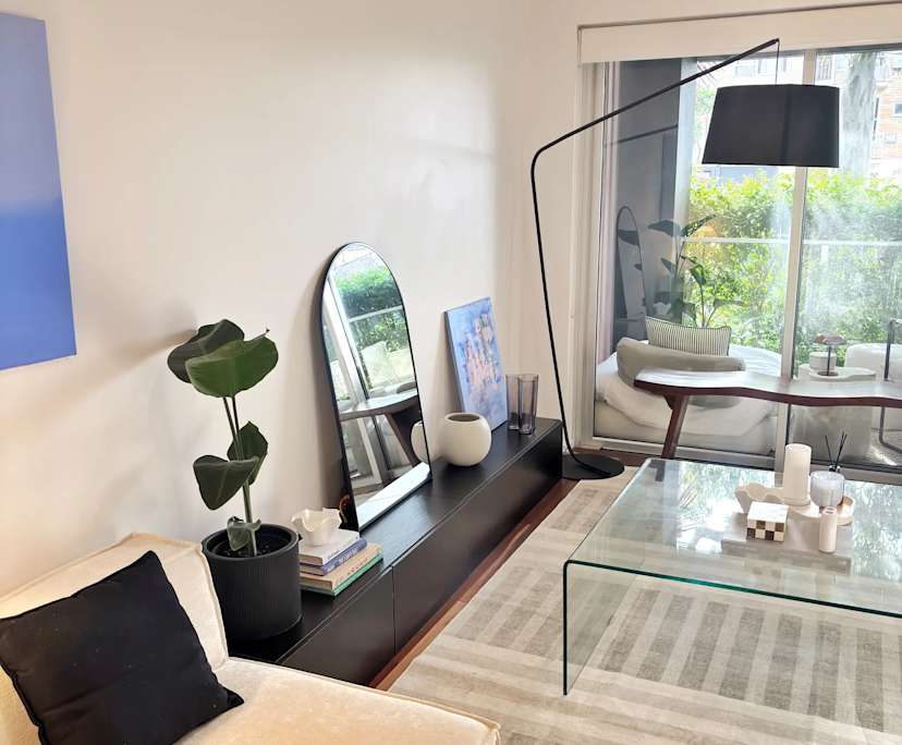 Whole property with 2 rooms for rent