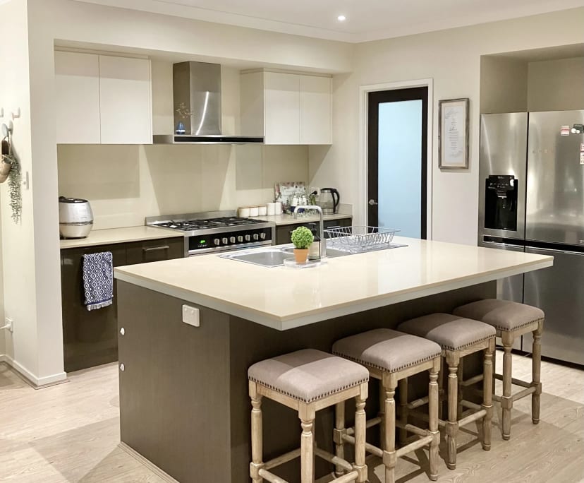 Room for Rent in Springfield Lakes, Brisbane 260,...