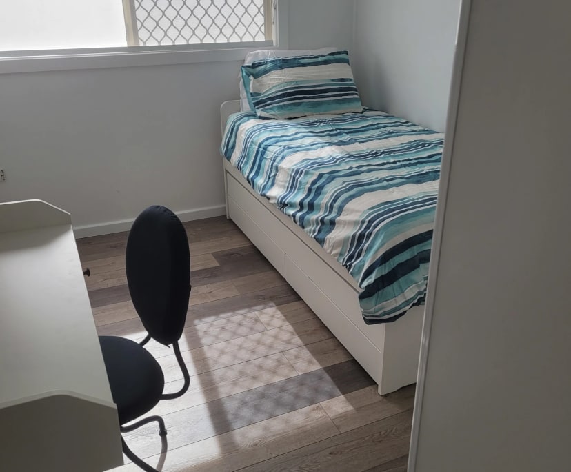Furnished room with own bathroom