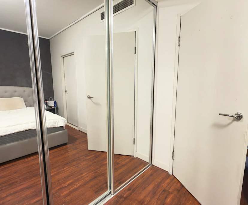 Room with ensuite in a flatshare