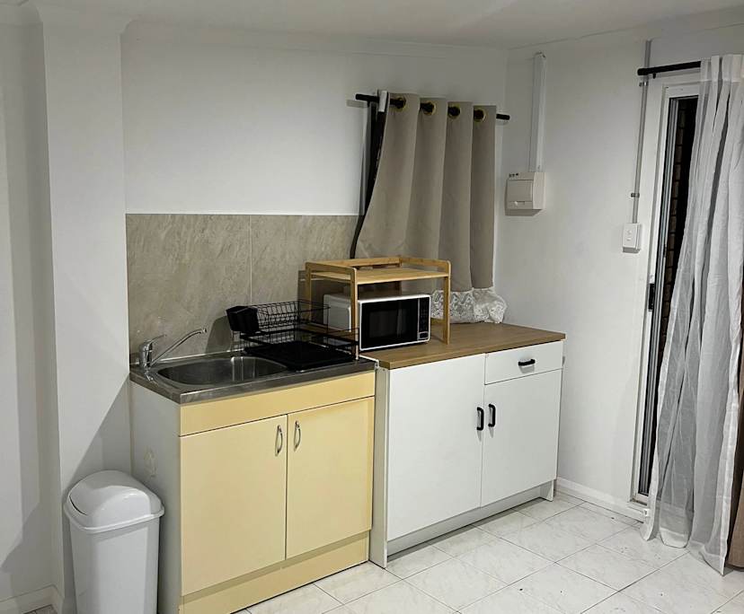 $570, Granny-flat, 1 bathroom, Ballajura WA 6066