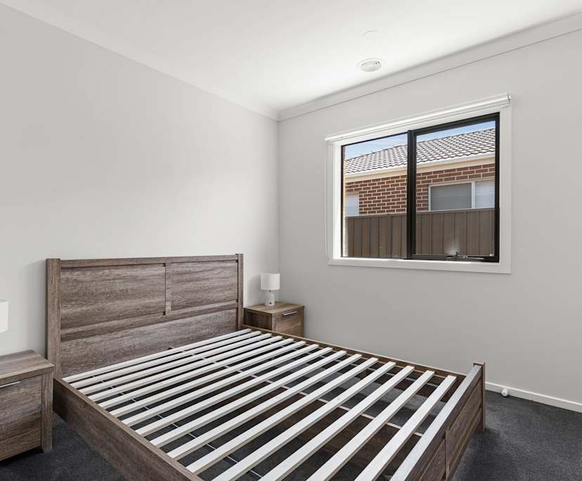 $550, Homestay, 4 bathrooms, Melton South VIC 3338