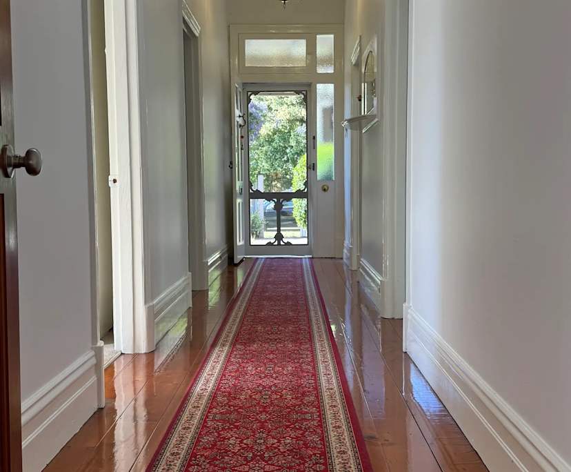 $850, Whole-property, 3 bathrooms, Caulfield East VIC 3145