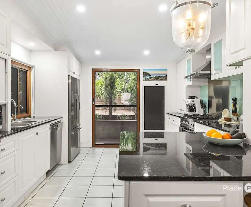 Room in a share house